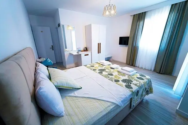 Deluxe Aile Odası, Deniz Manzaralı, Balkonlu