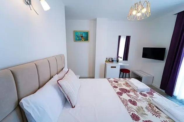 Deluxe Oda-Balkonlu, Deniz ve Dağ Manzaralı, Balkonlu