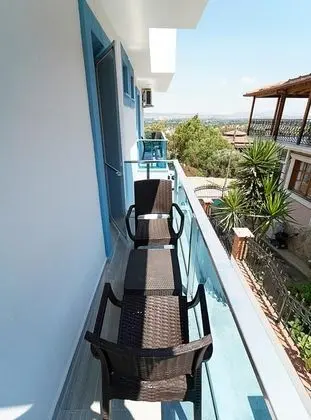 Standart Oda, Kara Manzaralı, Balkonlu