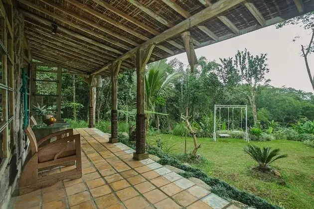 Design Tek Büyük Yataklı Oda, 1 Yatak Odası