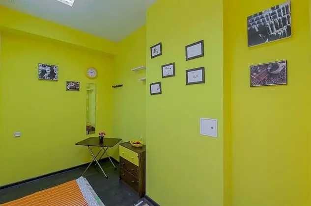 Ortak Ranzalı Oda, Sadece kadınlar için