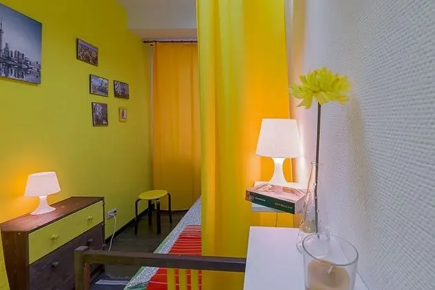 Ortak Ranzalı Oda, Sadece kadınlar için