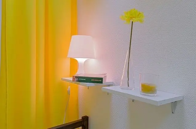 Ortak Ranzalı Oda, Sadece kadınlar için