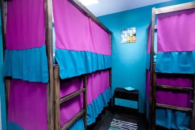 Ortak Ranzalı Oda, Sadece kadınlar için (6 beds)