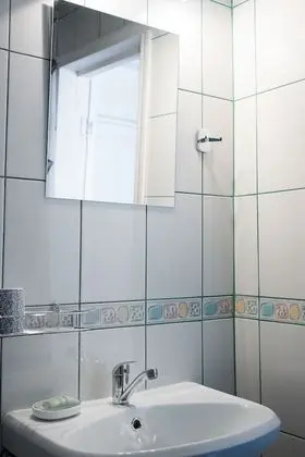 İki Ayrı Yataklı Oda (Гжель)