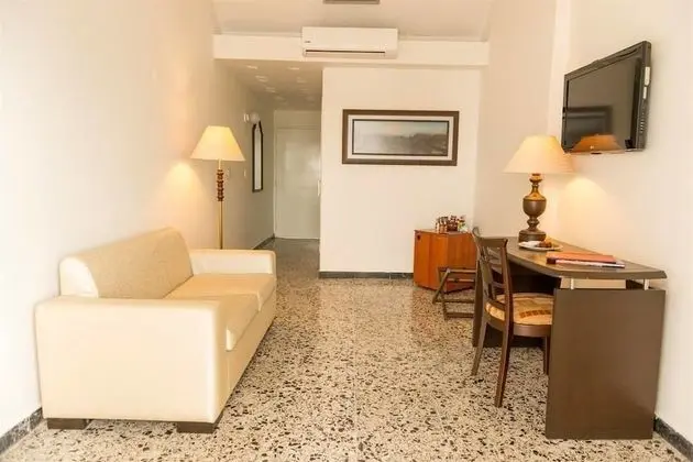 Junior Oda, 1 Çift Kişilik Yatak