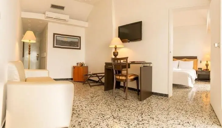 Junior Oda, 1 Çift Kişilik Yatak