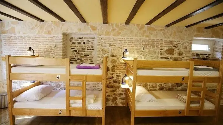 Ortak Ranzalı Oda, Karma Ranzalı Oda (4 beds)