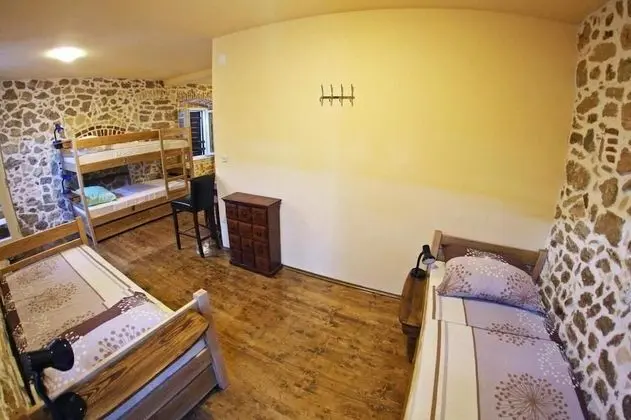 Ortak Ranzalı Oda, Karma Ranzalı Oda (6 beds)