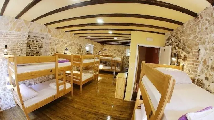 Ortak Ranzalı Oda, Karma Ranzalı Oda (8 beds)