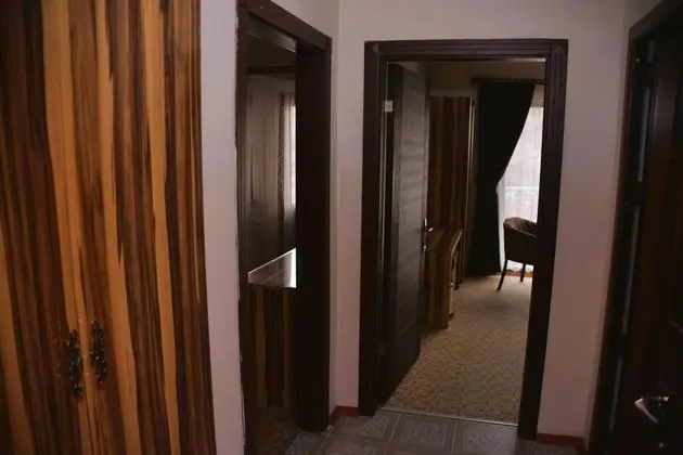 Aile Suiti, Şehir veya Dağ Manzaralı