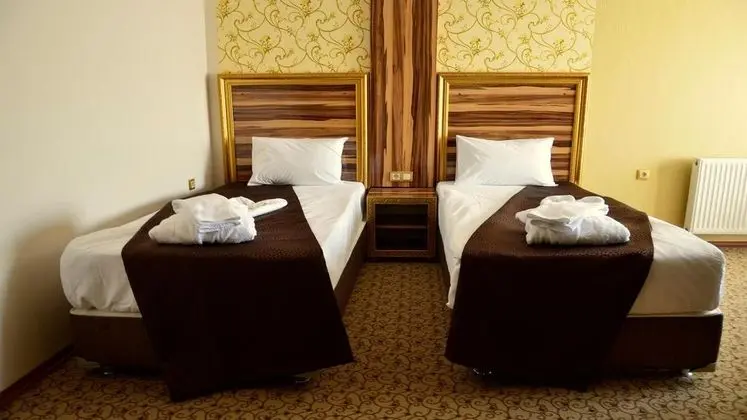 Standart Oda, Şehir veya Dağ Manzaralı