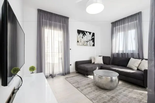 Deluxe apartment with two bedrooms, terrace, and garden view