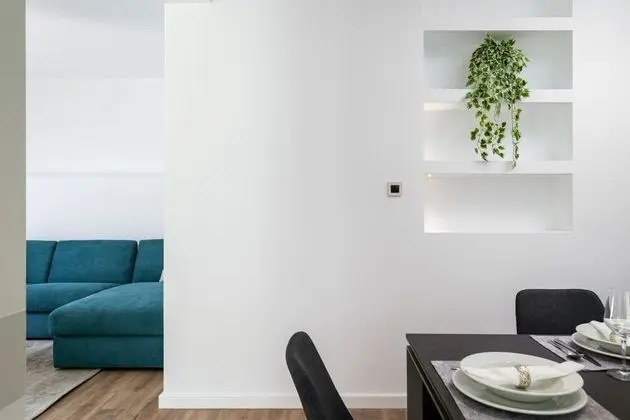 Luxury Apartment with Two Bedrooms, Terrace, Garden View