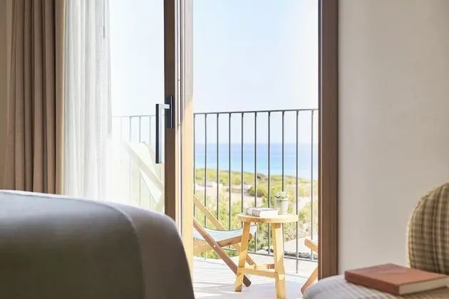 Oda, 1 En Büyük (King) Boy Yatak, Deniz Manzaralı (Front Sea View)