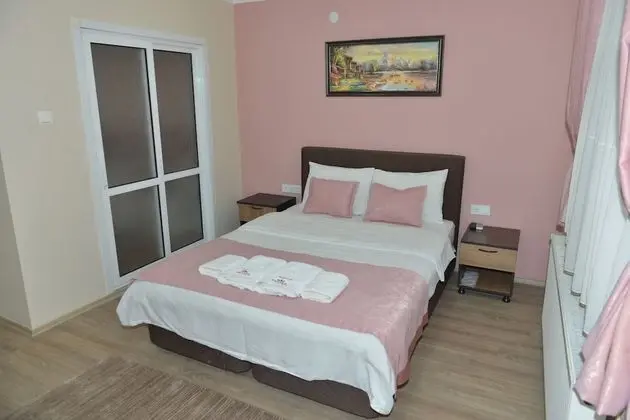 Deluxe Oda, 1 Çift Kişilik Yatak, Sigara İçilebilir, Şehir Manzaralı