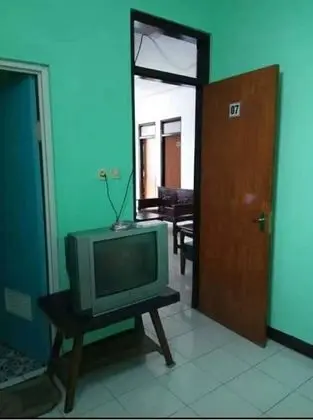 Standard Tek Büyük Yataklı Oda