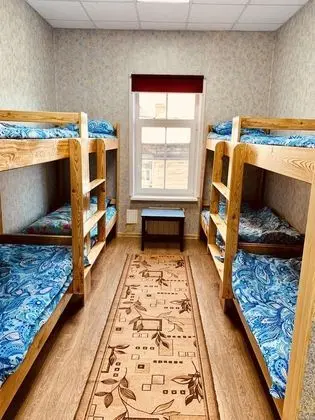 Basic Ortak Ranzalı Oda, Sadece erkekler için (8 beds)
