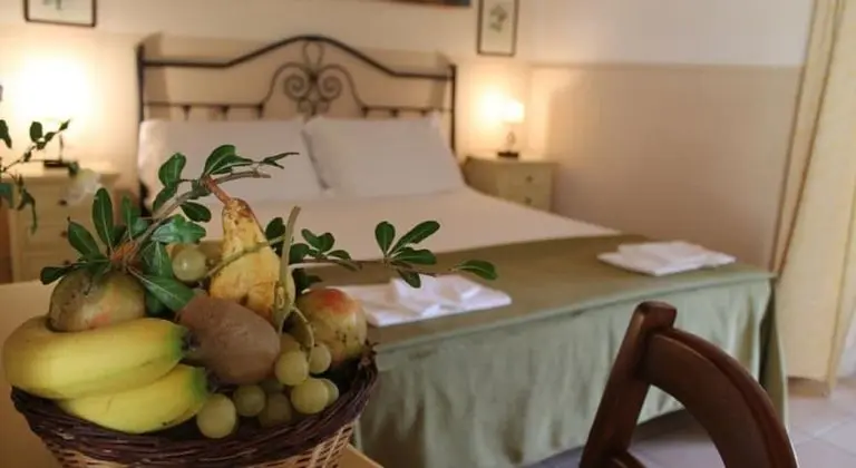 Standard Üç Kişilik Oda