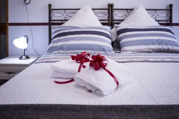 Classic Tek Büyük Yataklı Oda