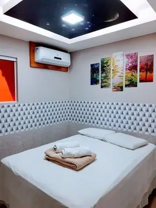 Tek Büyük Yataklı Oda