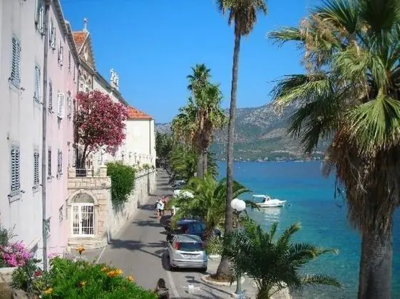 Apart Daire (Tereza - in center - A1(2+1))