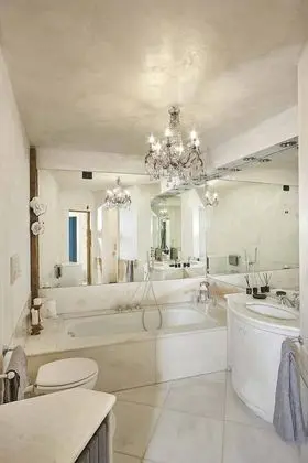 Junior Süit, Zemin Kat