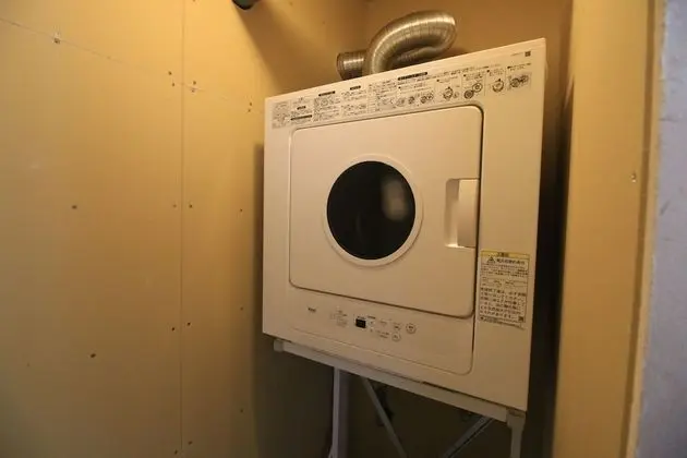 Ev, Bahçe Manzaralı, Avlu