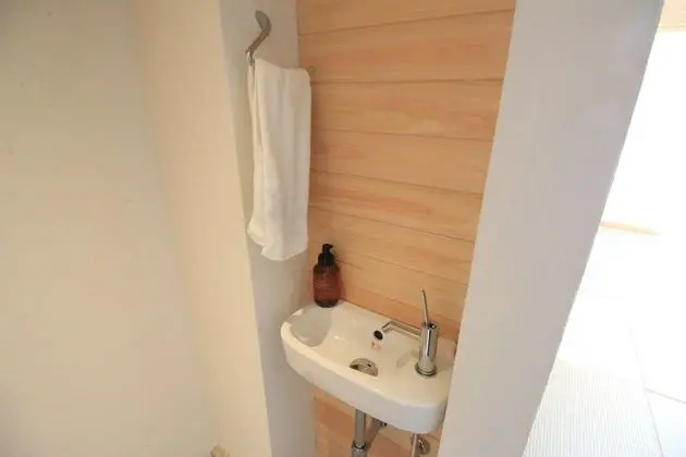 Ev, Bahçe Manzaralı, Avlu