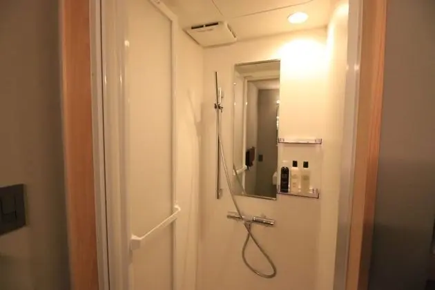 Ev, Bahçe Manzaralı, Avlu
