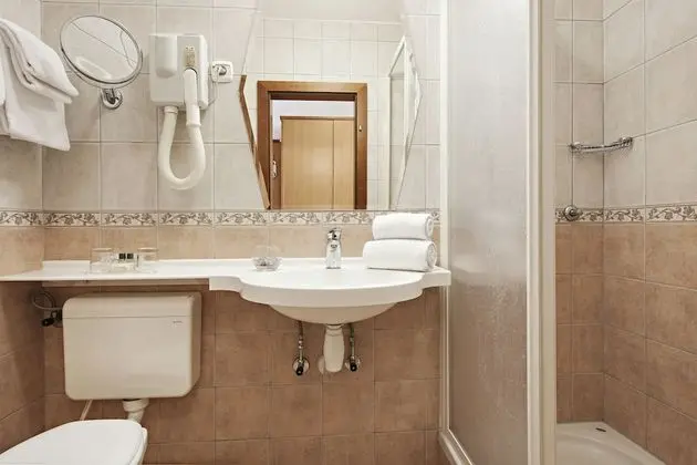 Standard Tek Büyük Yataklı Oda, Balkon