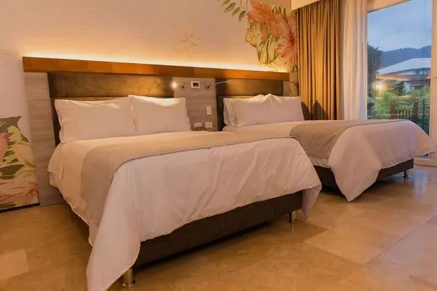 Luxury İki Ayrı Yataklı Oda
