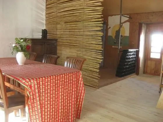 Ev, 2 Yatak Odası, Havuz Manzaralı (Elephant)