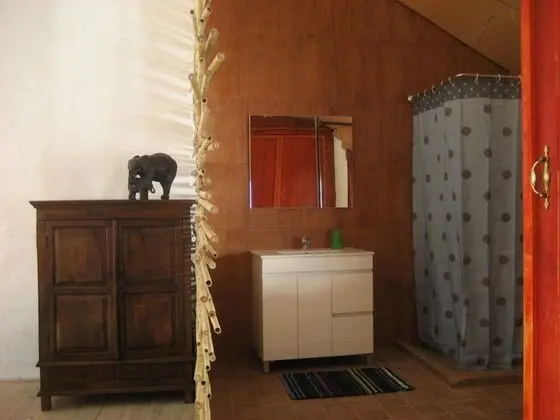 Ev, 2 Yatak Odası, Havuz Manzaralı (Elephant)