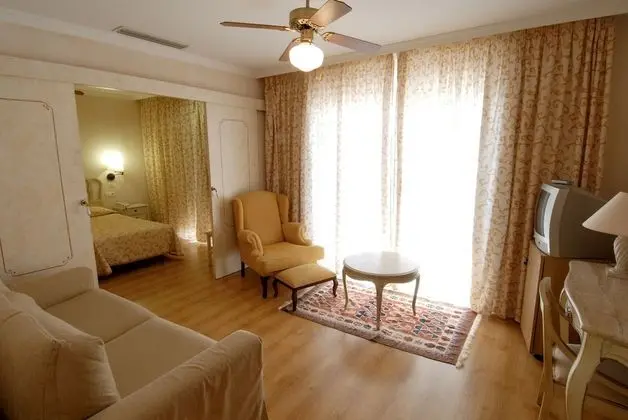 Superior Tek Büyük Yataklı Oda, Plaj Manzaralı