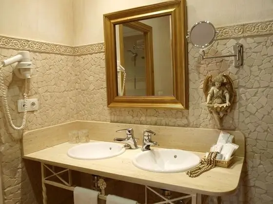 Superior Tek Büyük Yataklı Oda, Plaj Manzaralı