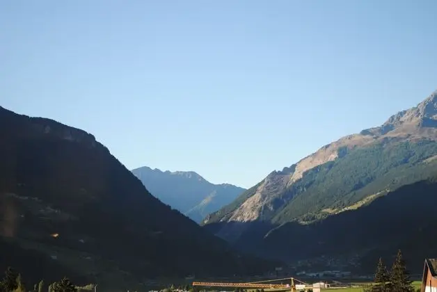 Standard Tek Kişilik Oda, Banyolu/Duşlu, Dağ Manzaralı