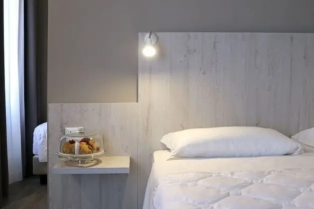 Superior Tek Büyük veya İki Ayrı Yataklı Oda, Balkon, Nehir Manzaralı