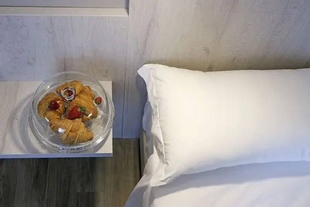 Superior Tek Büyük veya İki Ayrı Yataklı Oda, Balkon, Nehir Manzaralı