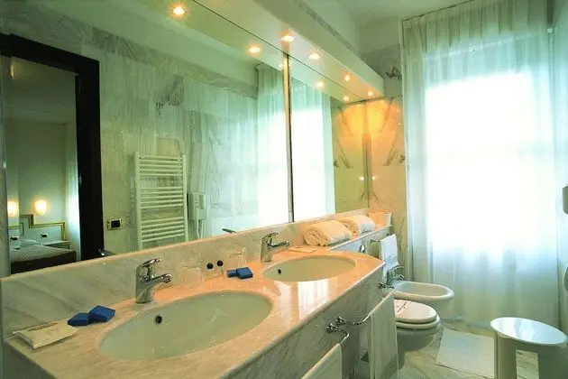 Superior Tek Büyük Yataklı Oda, 1 Çift Kişilik Yatak (Free Spa Access)