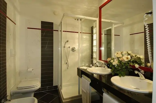 Tek Kişilik Oda, Balkon, Manzaralı