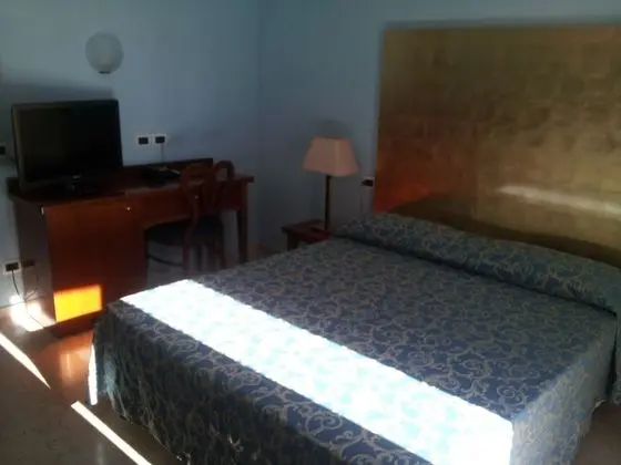 Classic Tek Büyük veya İki Ayrı Yataklı Oda