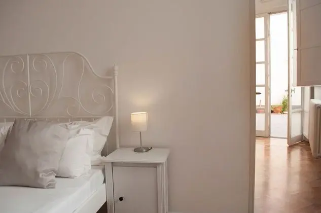 Classic Üç Kişilik Oda, Banyolu/Duşlu