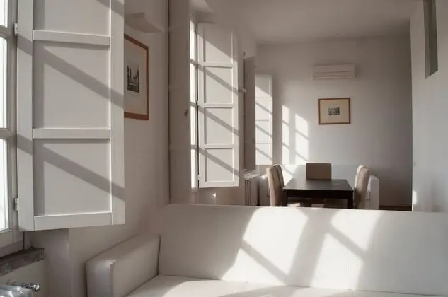 Classic Üç Kişilik Oda, Banyolu/Duşlu