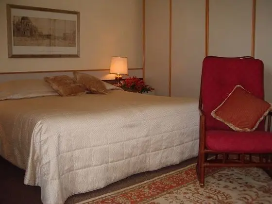 Basic Tek Büyük Yataklı Oda, Balkon, Bahçe Manzaralı