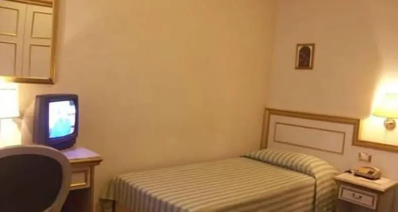 Tek Kişilik Oda
