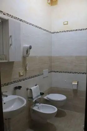 Standard Üç Kişilik Oda