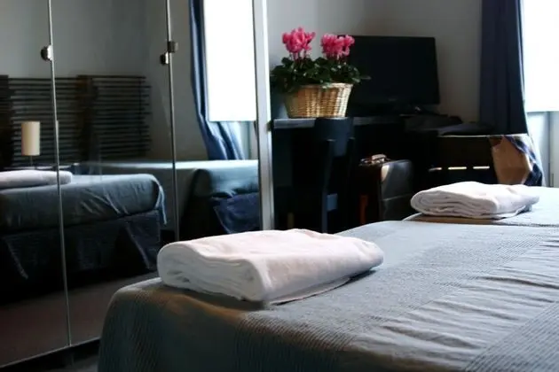 Economy Tek Büyük Yataklı Oda