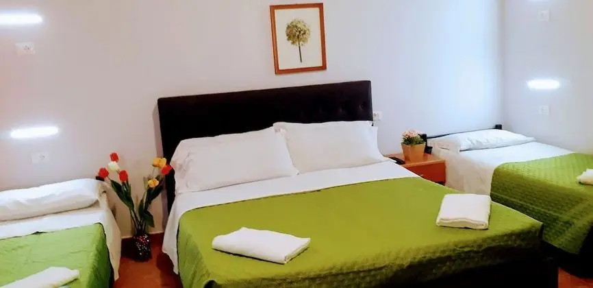 Deluxe Dört Kişilik Oda