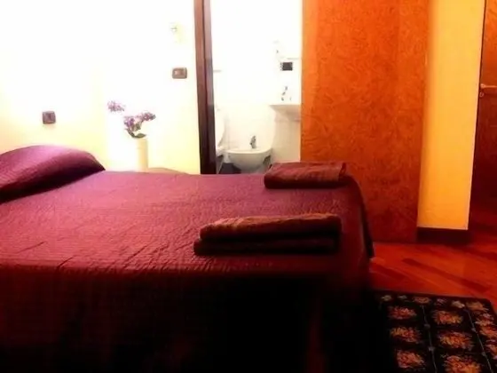 Tek Büyük veya İki Ayrı Yataklı Oda, Özel Banyo